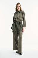 Wide-Collar Trimmed Wide-Leg Trouser Set