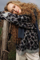 Leopar Desenli Kazak