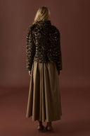 Patterned Collar Bow Fur